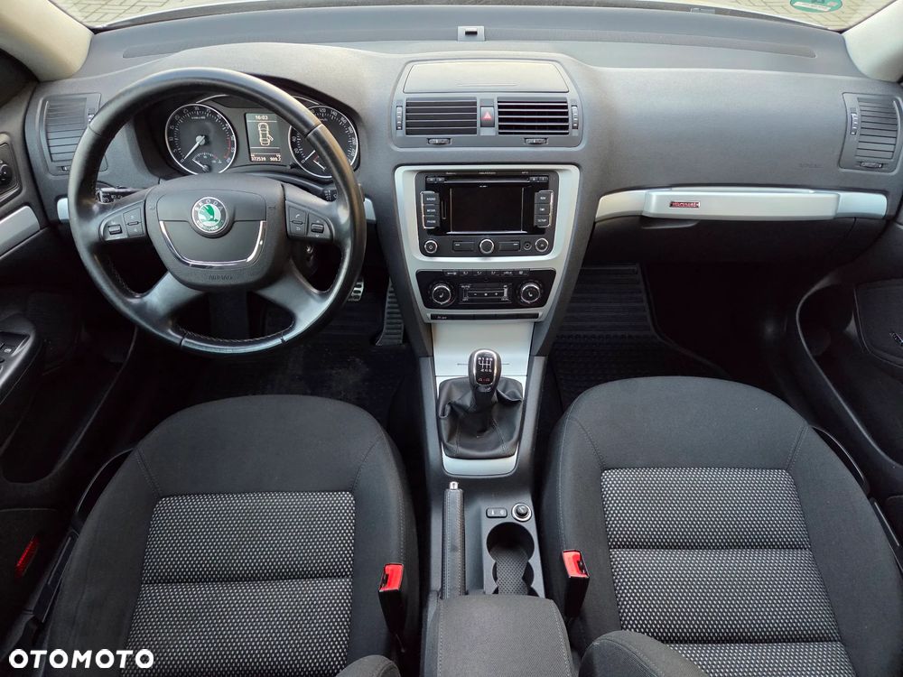 Skoda Octavia 2.0 TDI DPF 4x4 Scout - 17