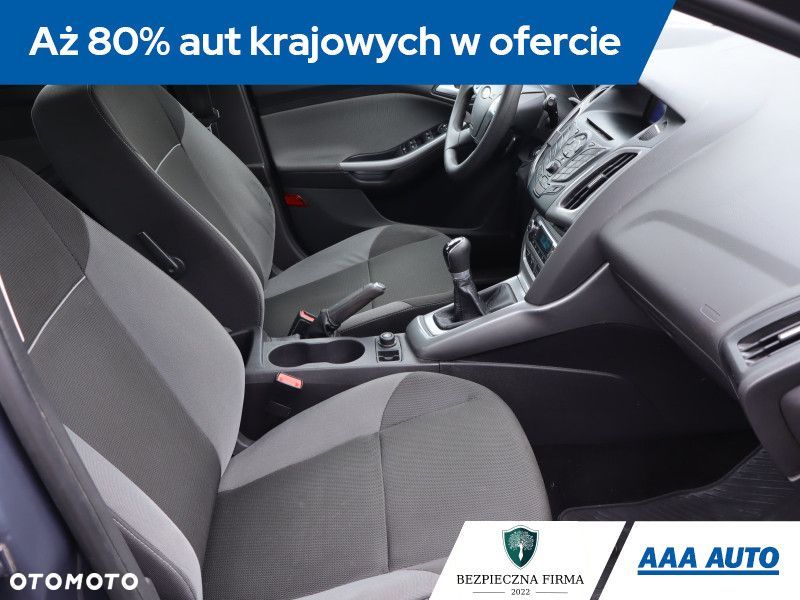 Ford Focus - 11