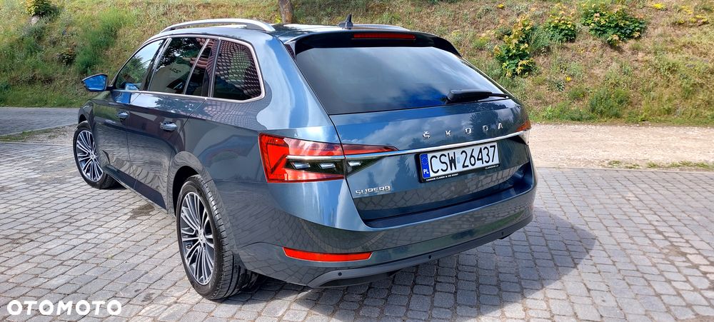 Skoda Superb 2.0 TDI DSG Premium Edition - 4