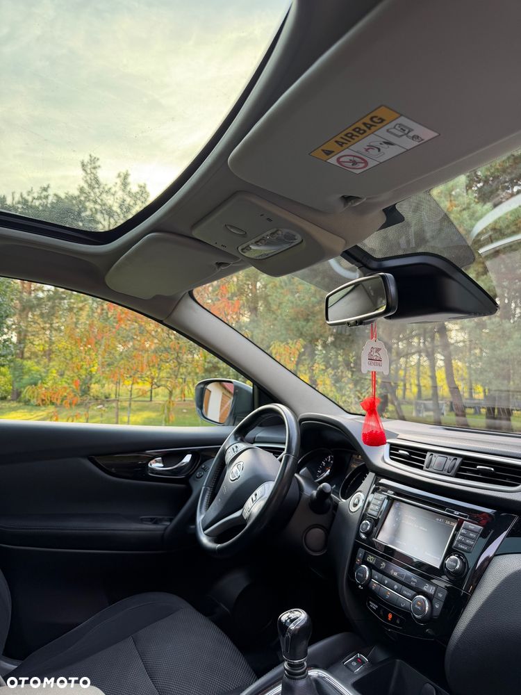 Nissan Qashqai 1.6 DIG-T N-Connecta - 19