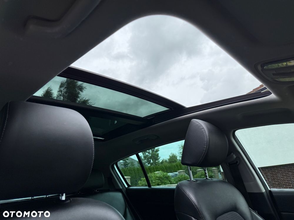 Kia Sportage 2,0 CRDI AWD Vision - 24