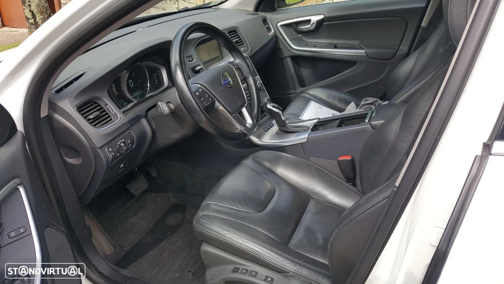 Volvo V60 - 13