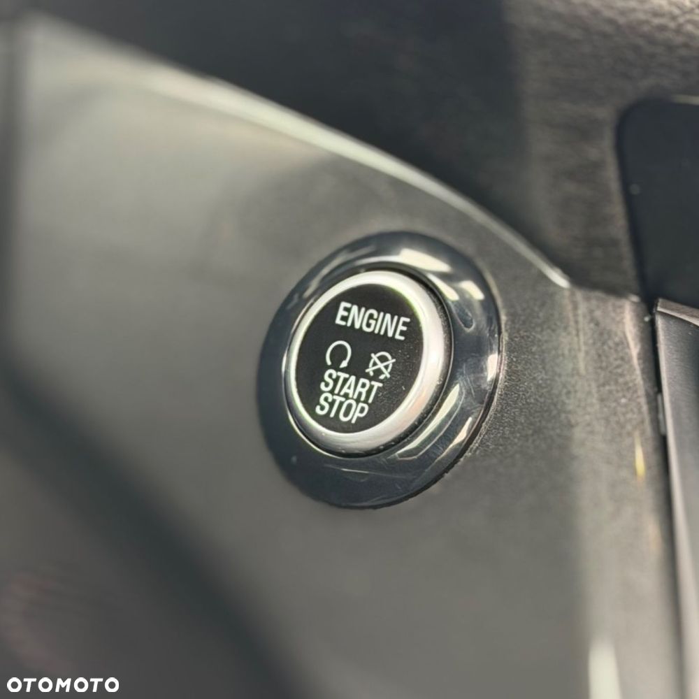 Ford Kuga - 19
