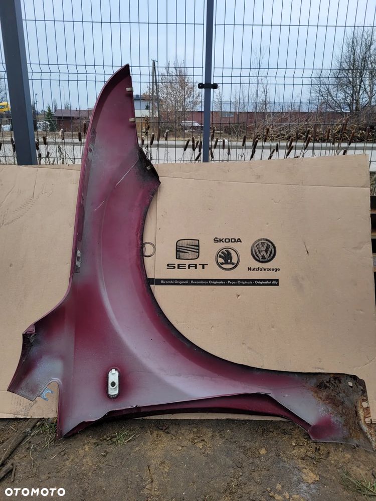 BŁOTNIK LEWY PRZÓD FORD FOCUS II MK2 - 2