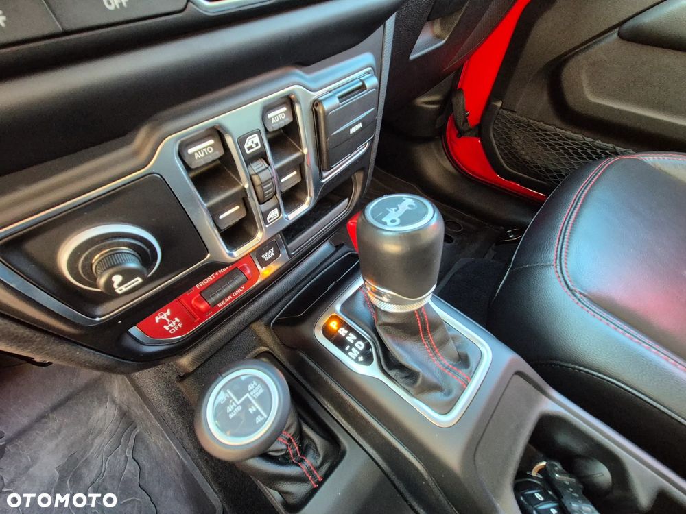 Jeep Wrangler 2.2 CRDi Hardtop AWD Automatik Rubicon - 25