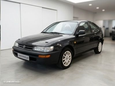 Toyota Corolla - 2