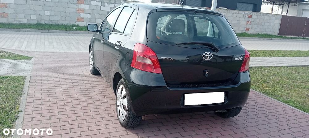 Toyota Yaris 1.3 Luna - 3