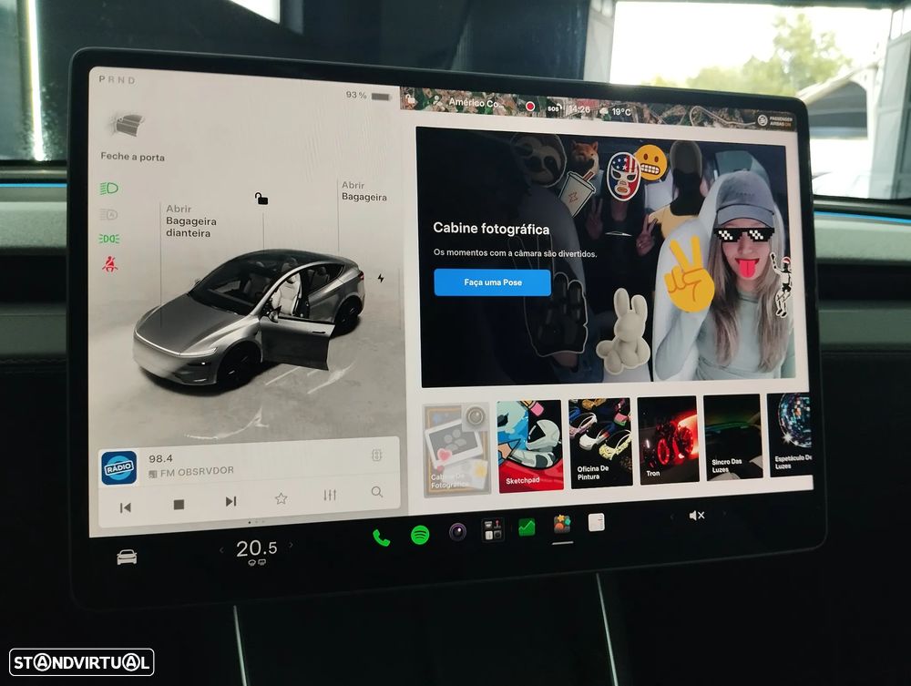 Tesla Model Y - 44