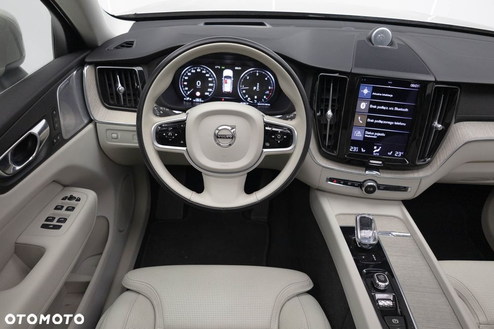 Volvo XC 60 B4 D AWD Geartronic Inscription - 15