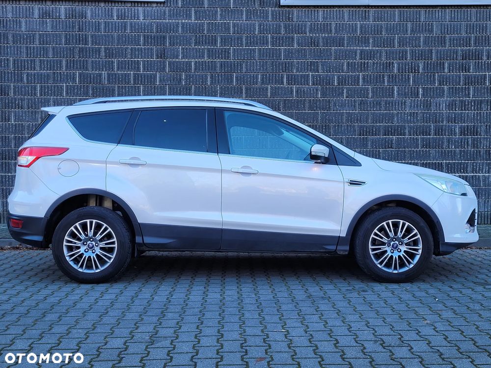 Ford Kuga 2.0 TDCi FWD Titanium Plus - 13