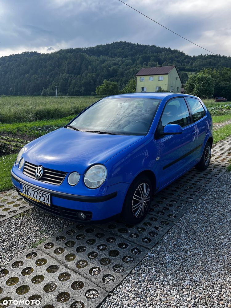 Volkswagen Polo - 1