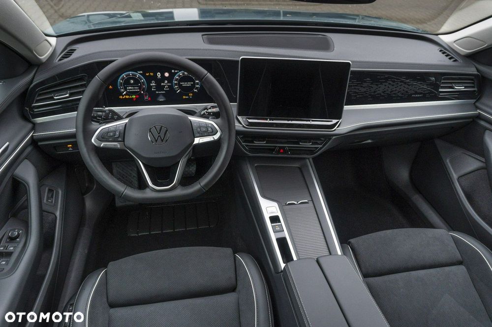 Volkswagen Passat Variant - 13