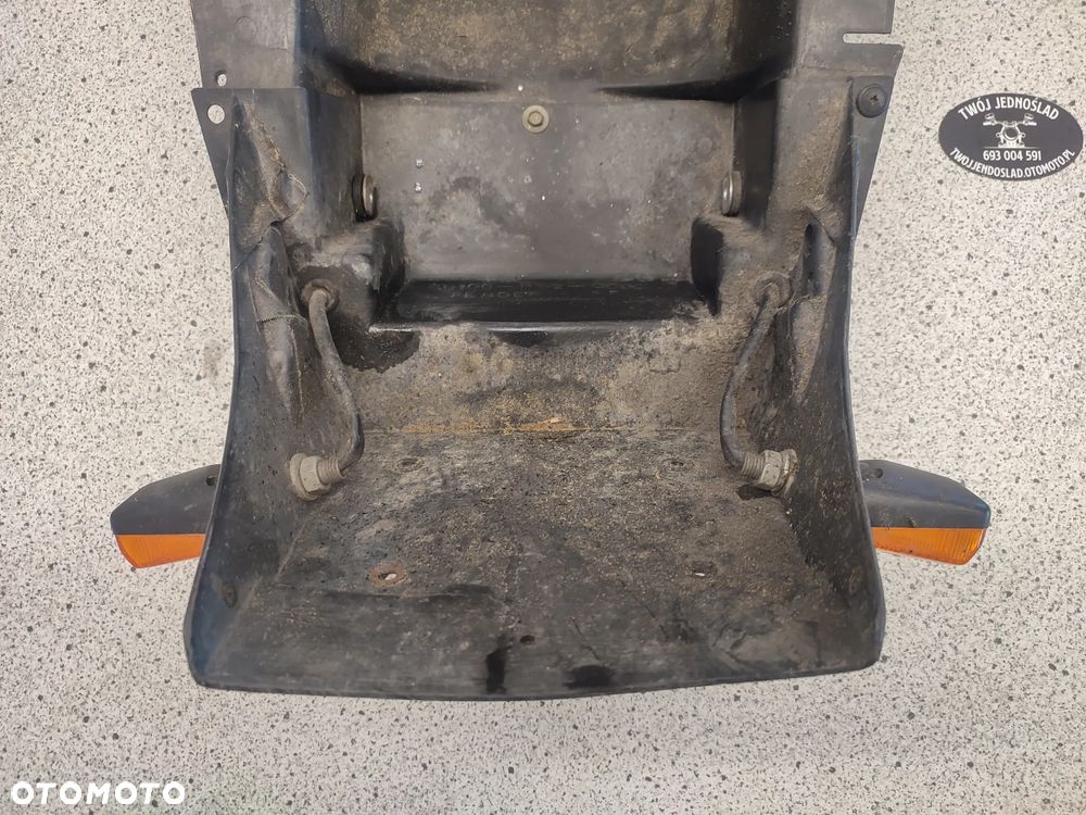 Nadkole, wypełnienie zadupka, kierunkowskazy, mocowanie tablicy rejestracyjnej Honda CBR 1000F CBR1000 F CBR1000F CBR 1000 F SC24 - 16