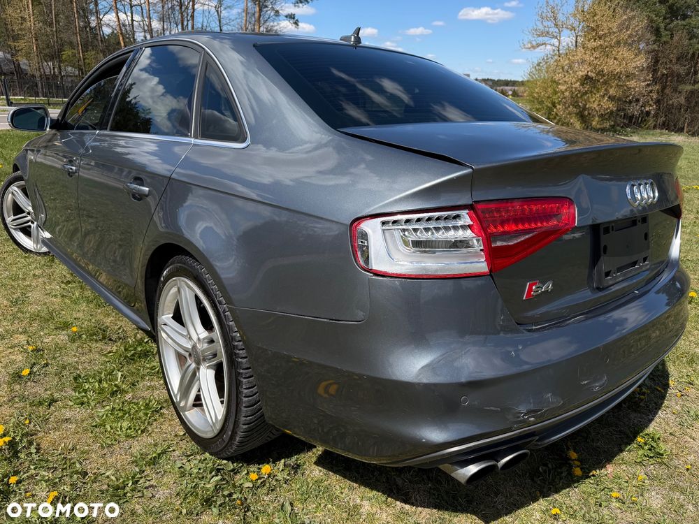 Audi S4 Limousine - 9