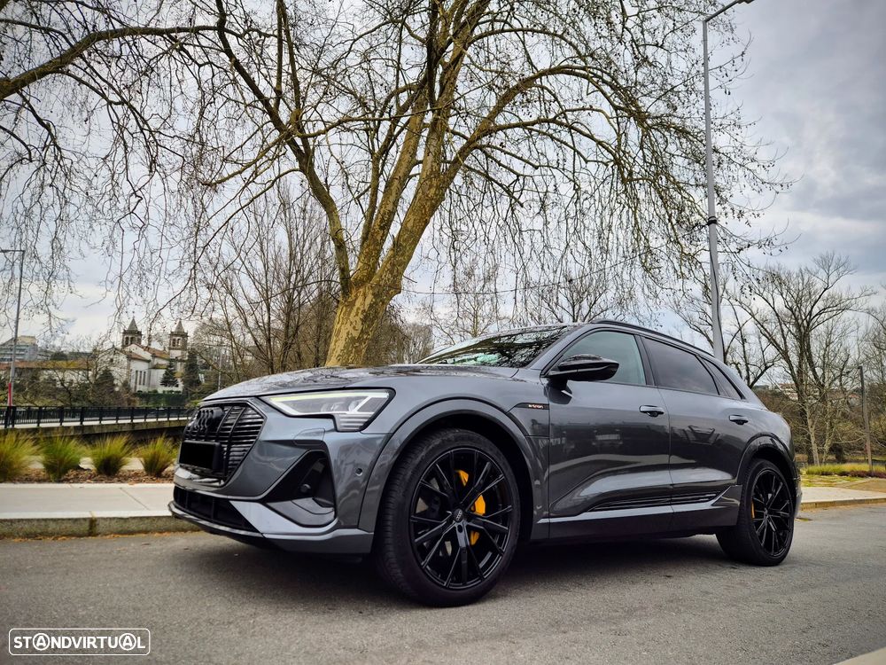 Audi e-tron 50 quattro S line - 4