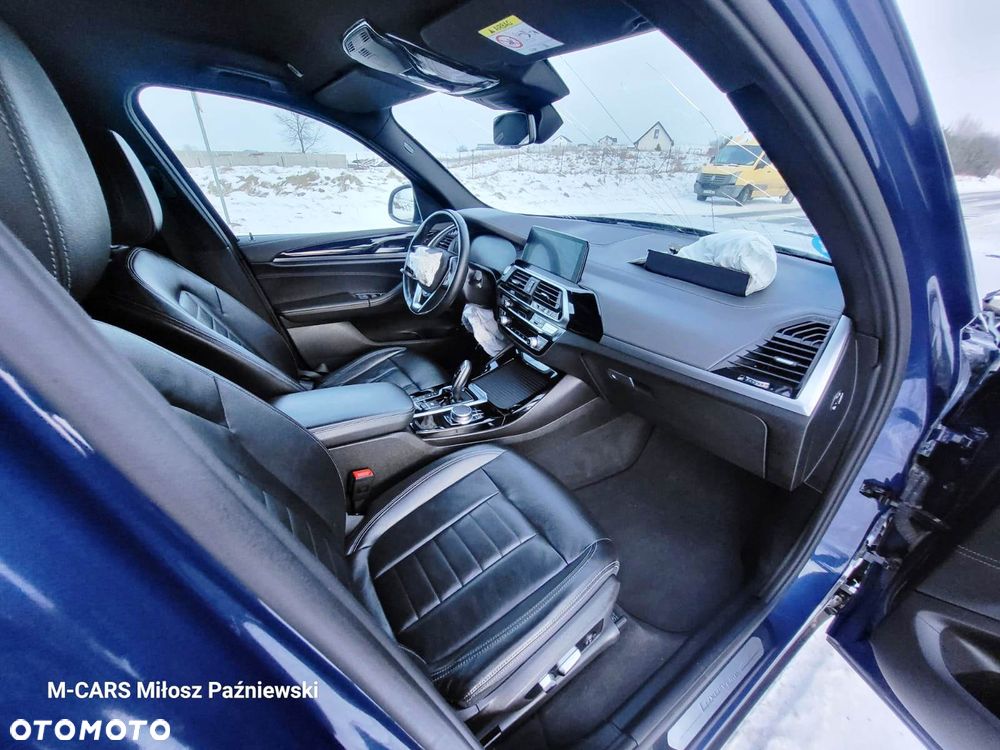 BMW X3 xDrive30e M Sport Edition - 8