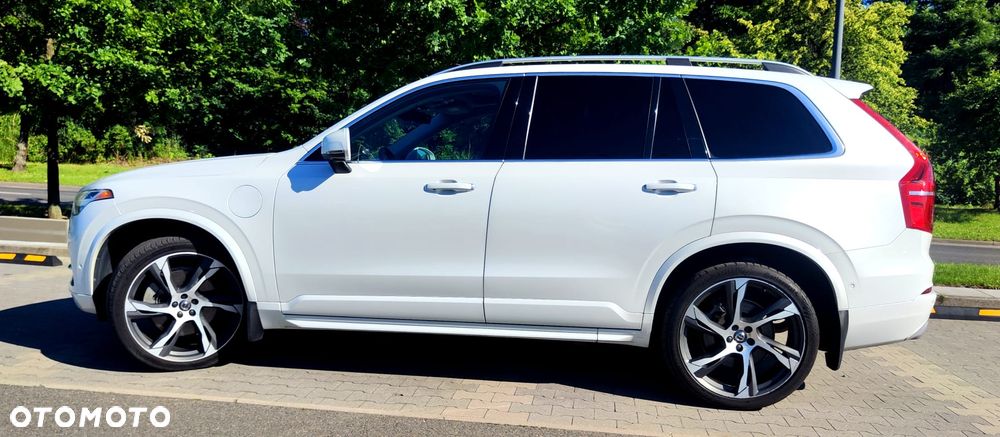 Volvo XC 90 T8 AWD Plug-In Hybrid Momentum 7os - 3