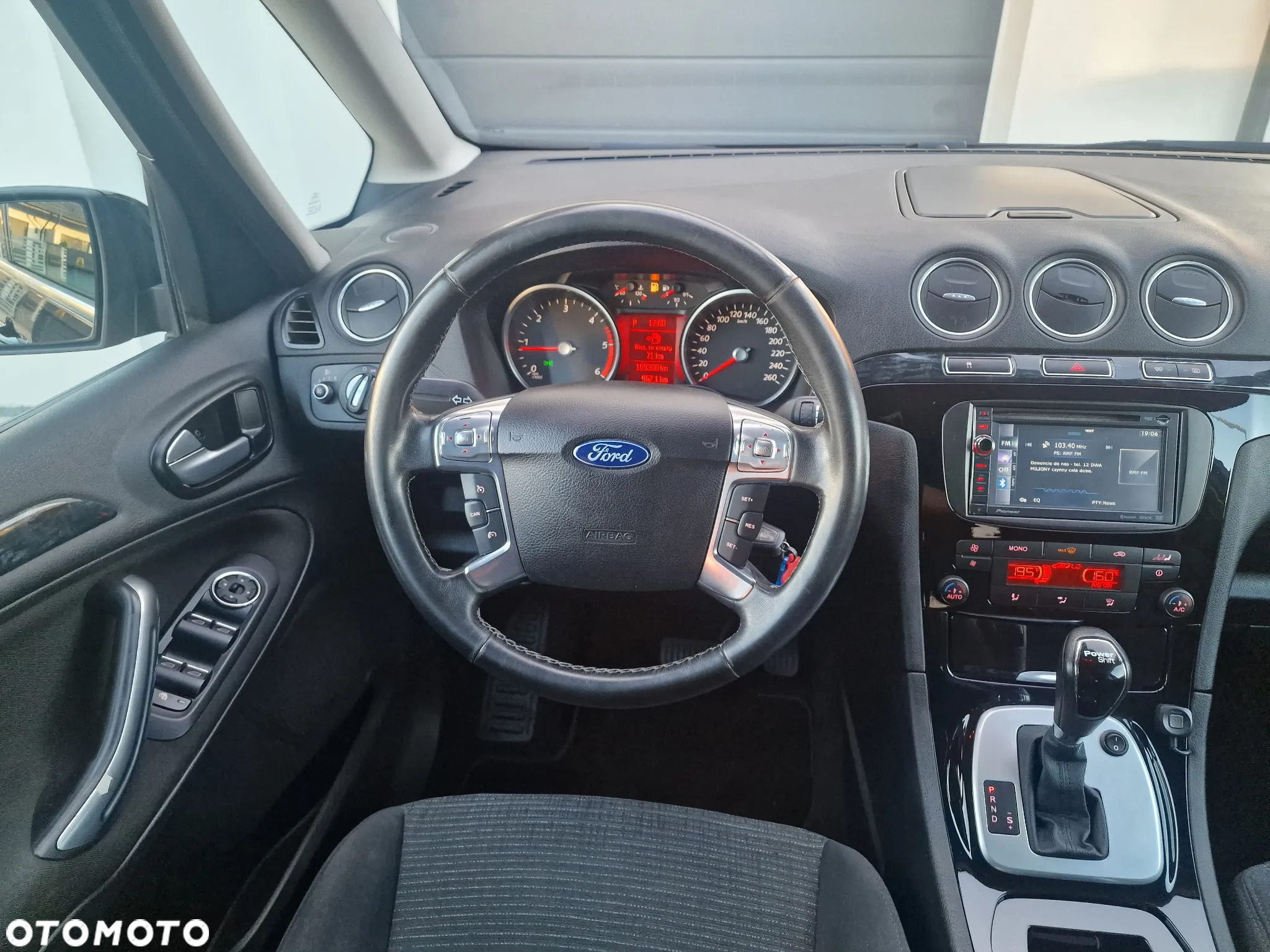 Ford Galaxy 2.0 TDCi Titanium MPS6 - 39