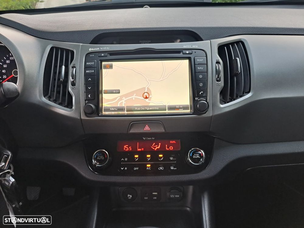 Kia Sportage 1.7 CRDI 2WD Vision - 31