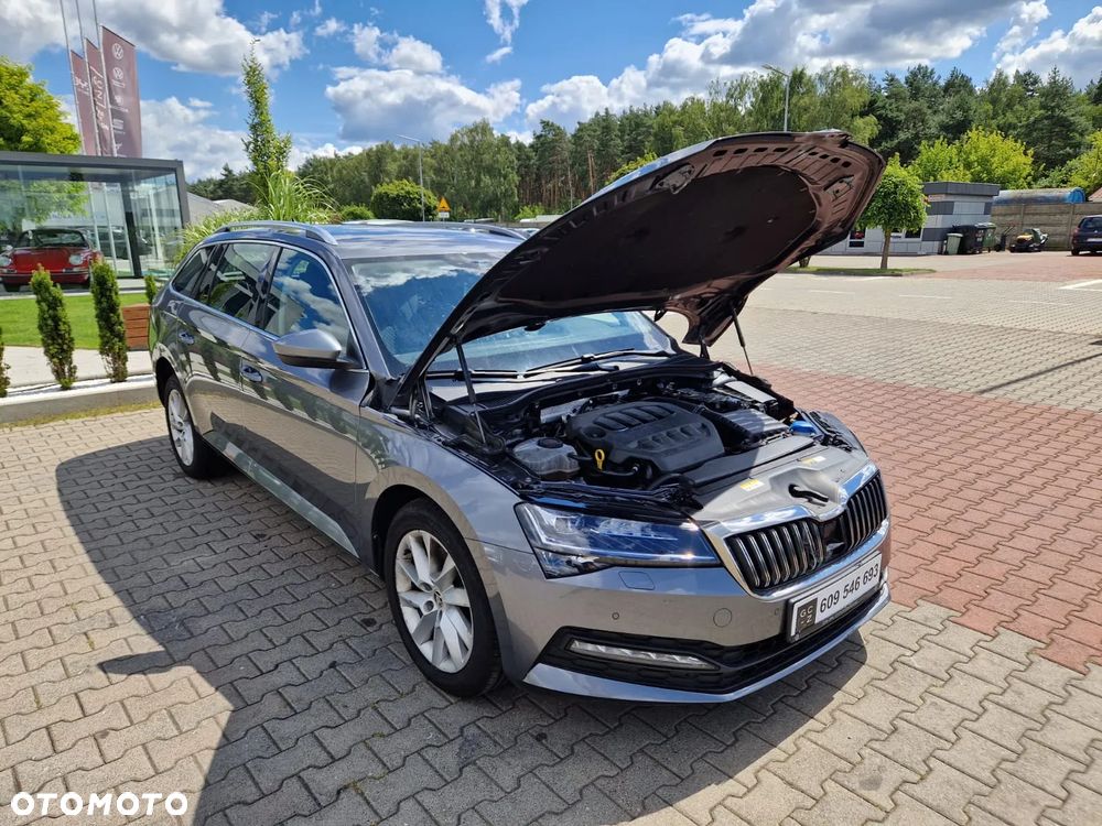 Skoda Superb 2.0 TSI Ambition DSG - 10