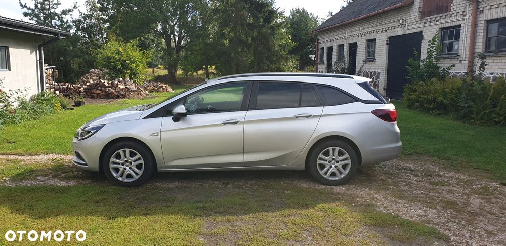 Opel Astra 1.6 CDTI Dynamic S&S - 4