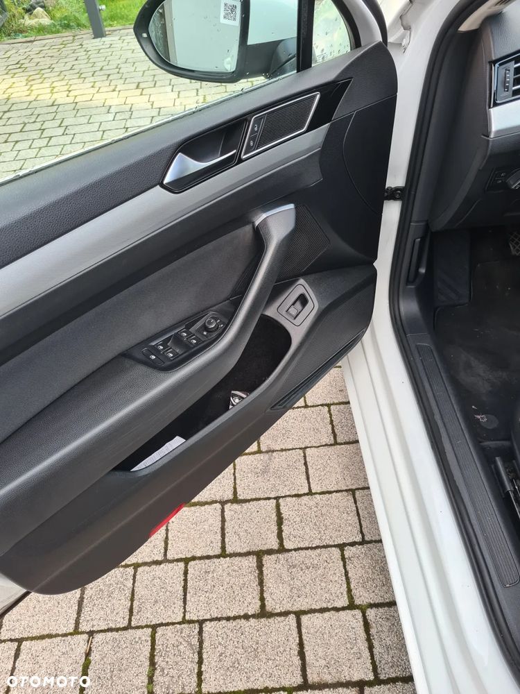 Volkswagen Passat 1.4 TSI BMT ACT Comfortline - 31