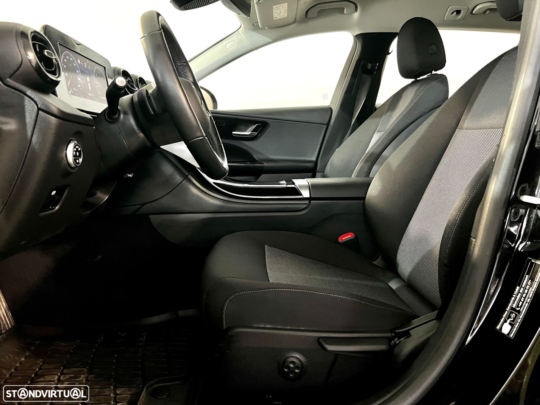 Mercedes-Benz C 200 d Avantgarde - 11