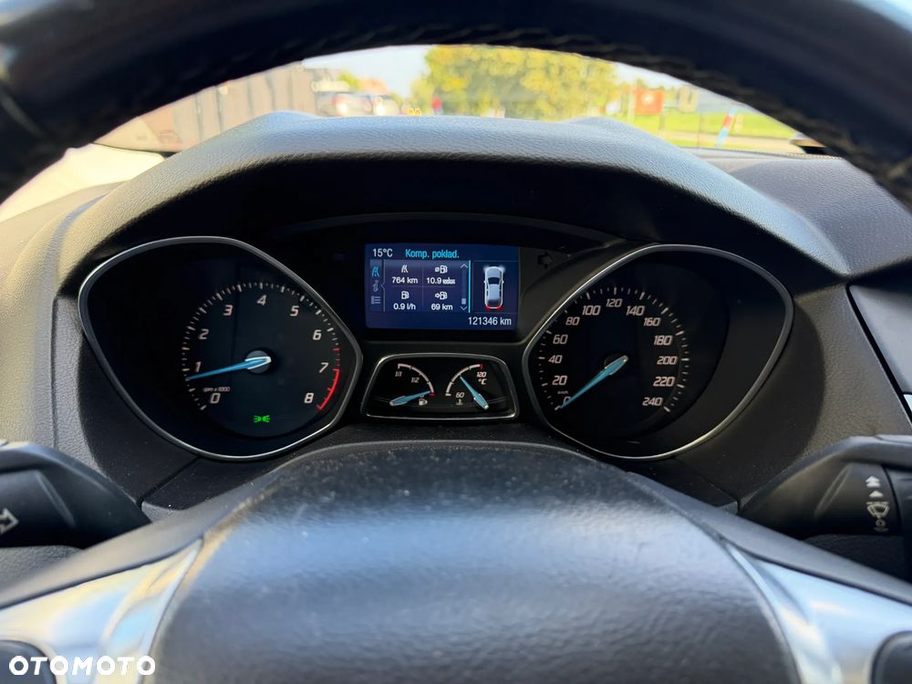 Ford Focus 1.6 EcoBoost Gold X (Trend) - 19