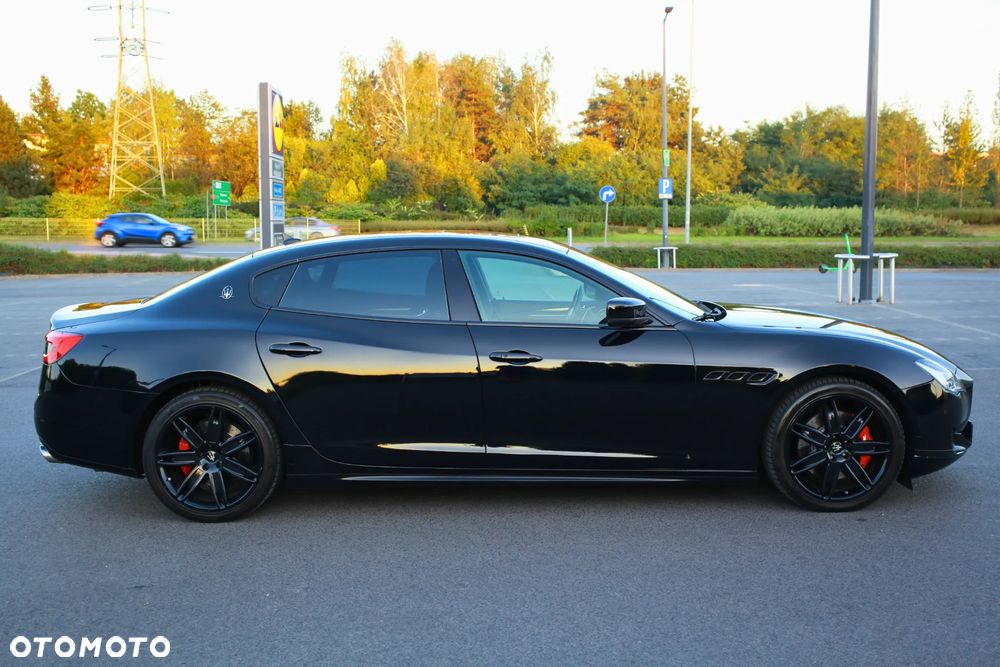 Maserati Quattroporte - 20