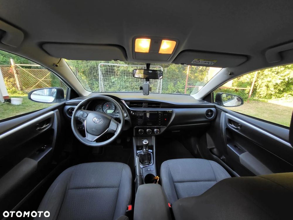 Toyota Corolla 1.6 Active - 3