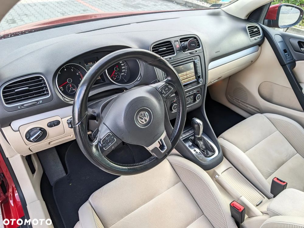 Volkswagen Golf 1.4 TSI Highline DSG - 9