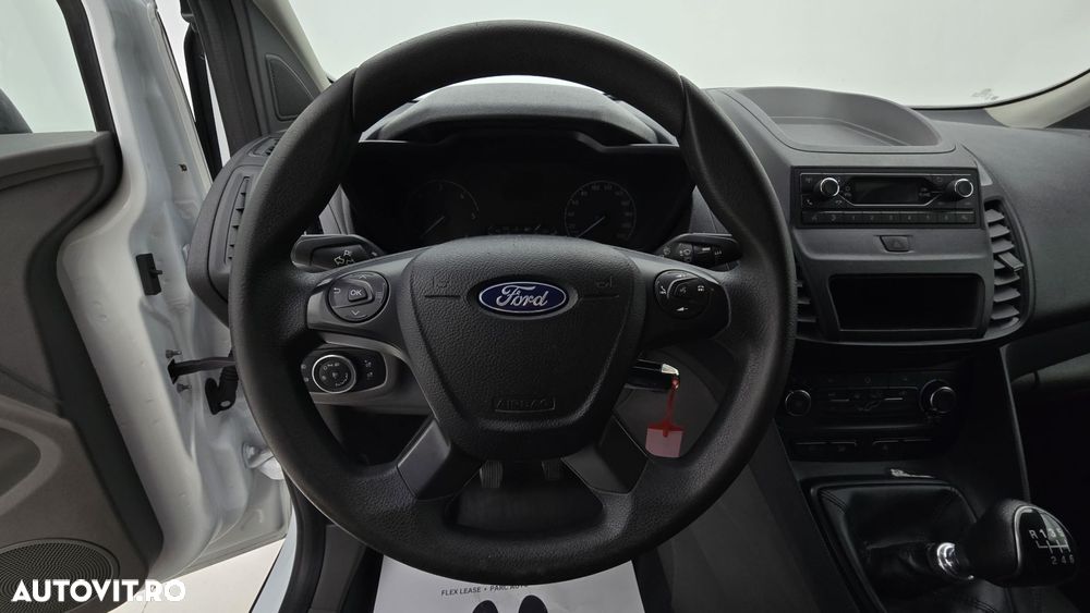 Ford Transit Connect - 16