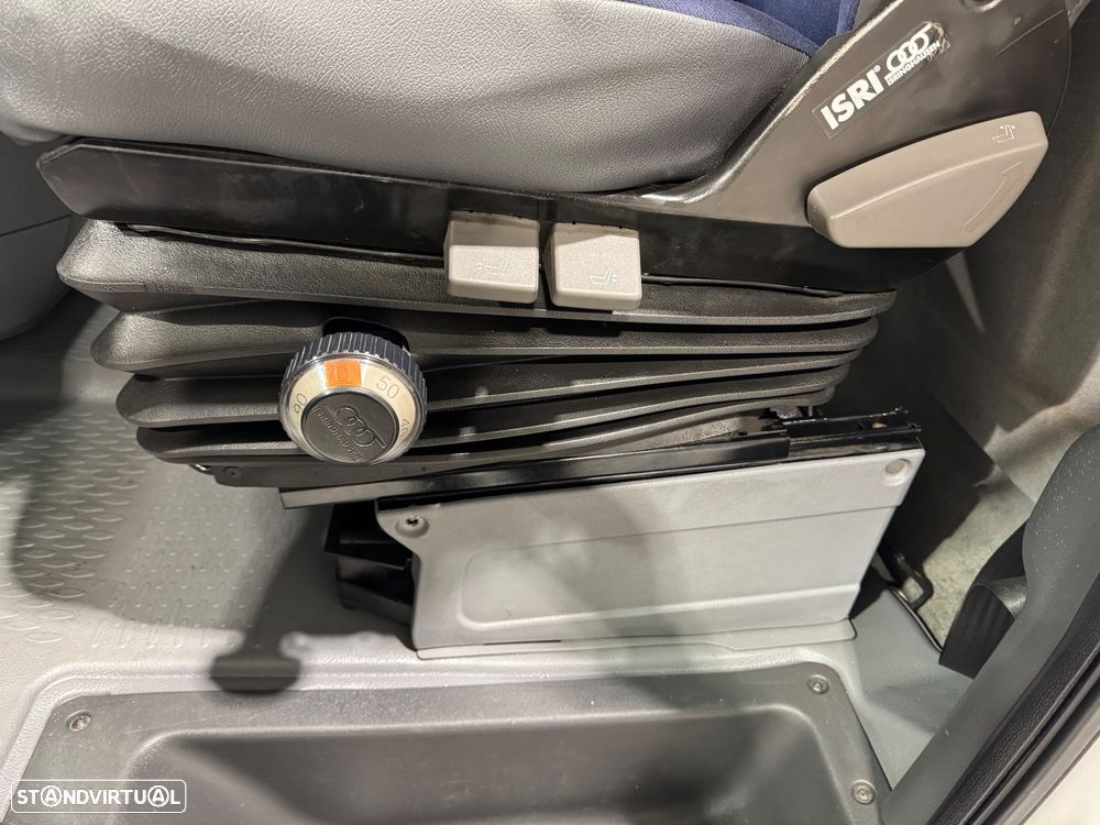 Iveco Daily 2.3 HPI 29L12SV 2100x1900 - 11