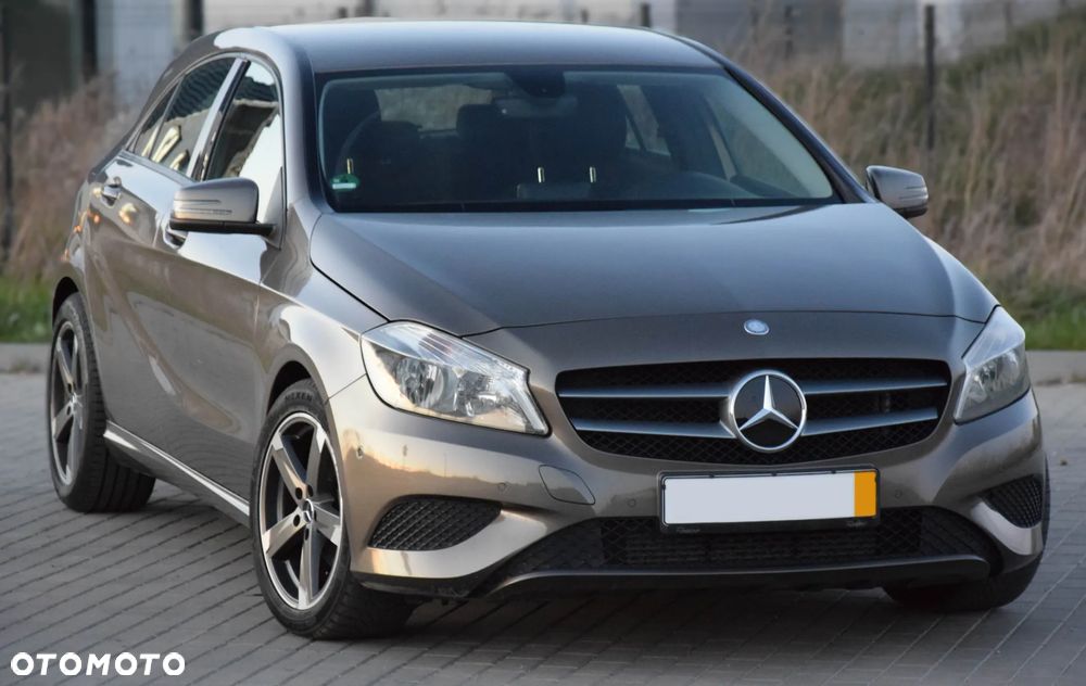 Mercedes-Benz Klasa A 180 BlueEfficiency Edition - 33