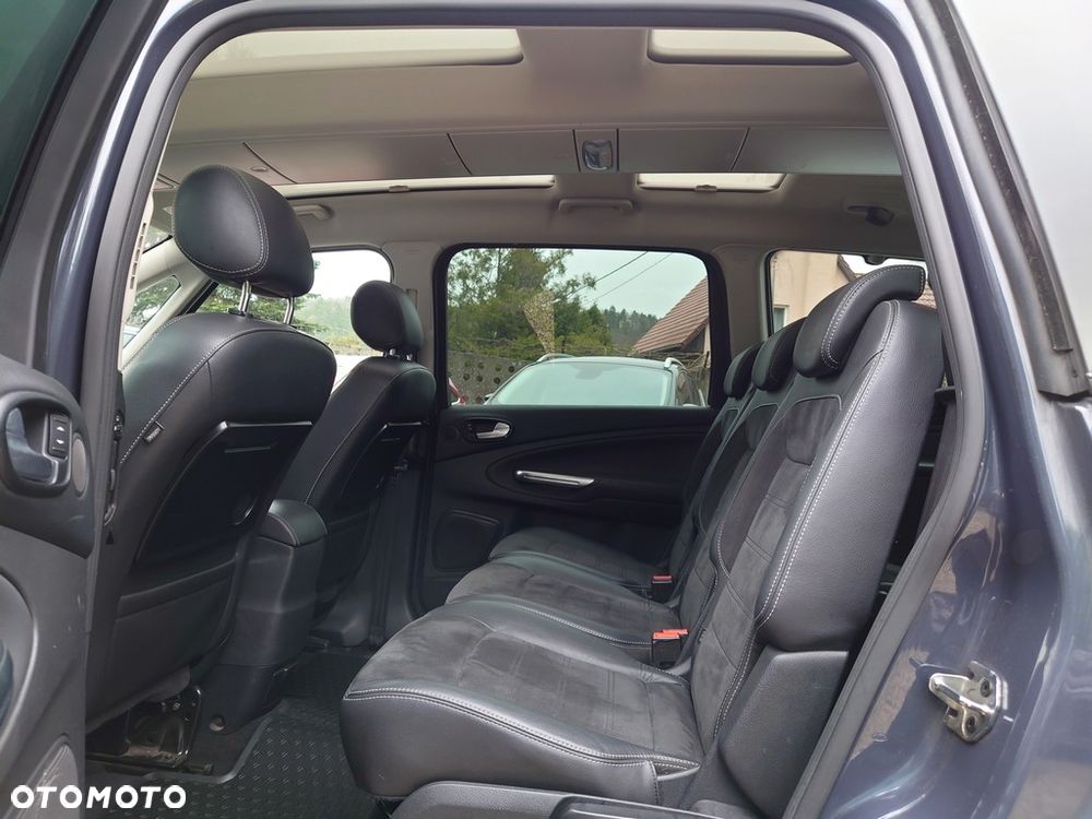 Ford Galaxy 2.0 TDCi Titanium - 17