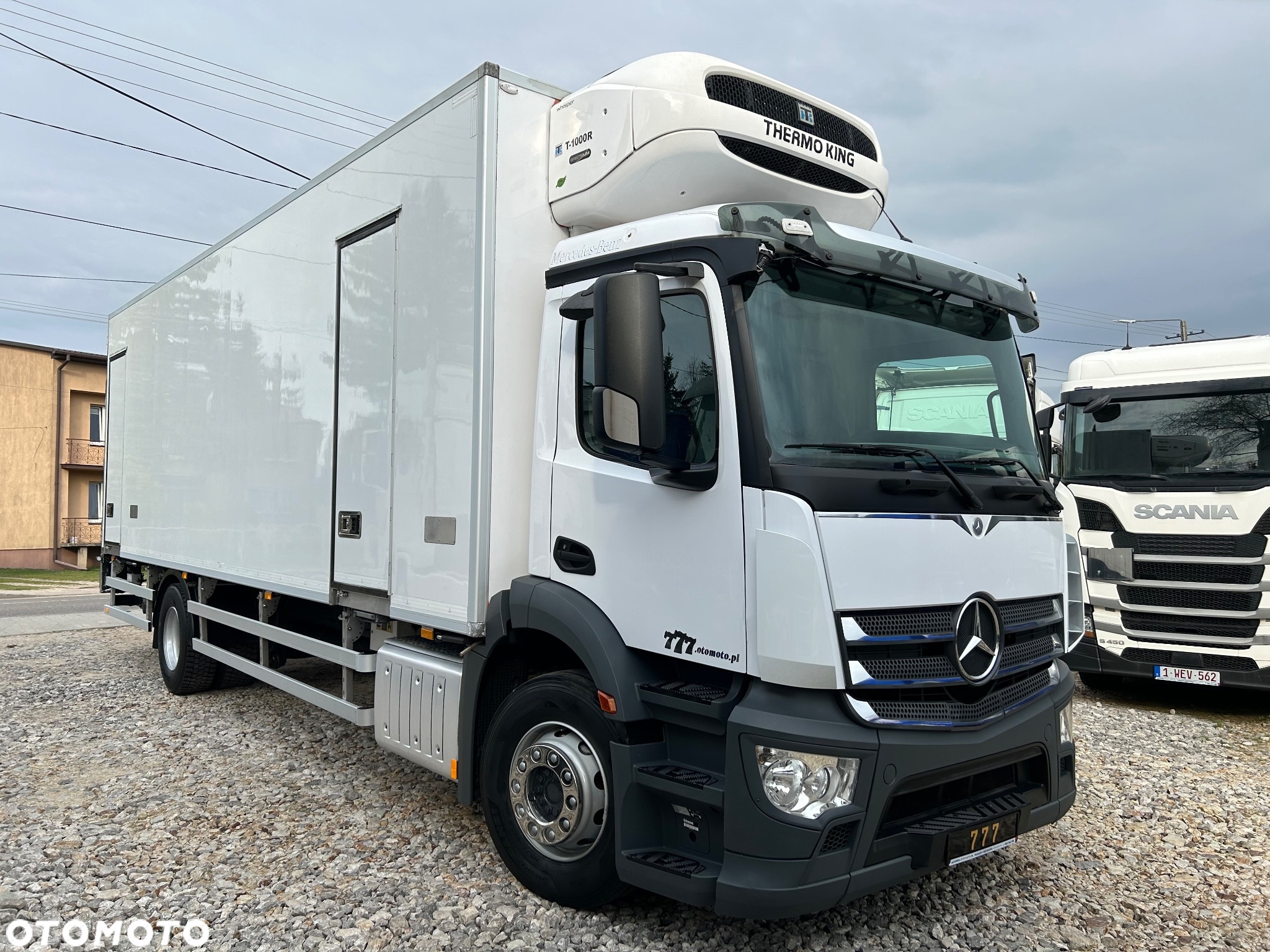 Mercedes-Benz Antos 1824 THERMO King DRZWI + winda + 2x drzwi boczne / 8.3m / z Holandii / KLIMA LEKKI / Axor man Tgm T1000-R - 2