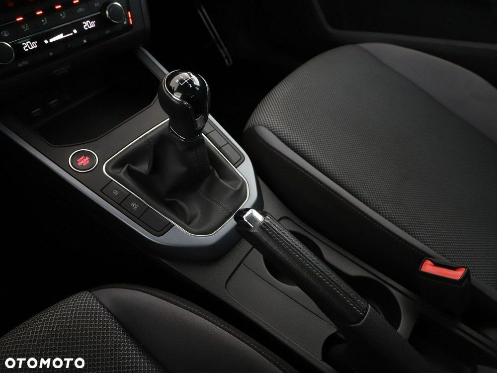 Seat Arona 1.0 Eco TSI Style - 29