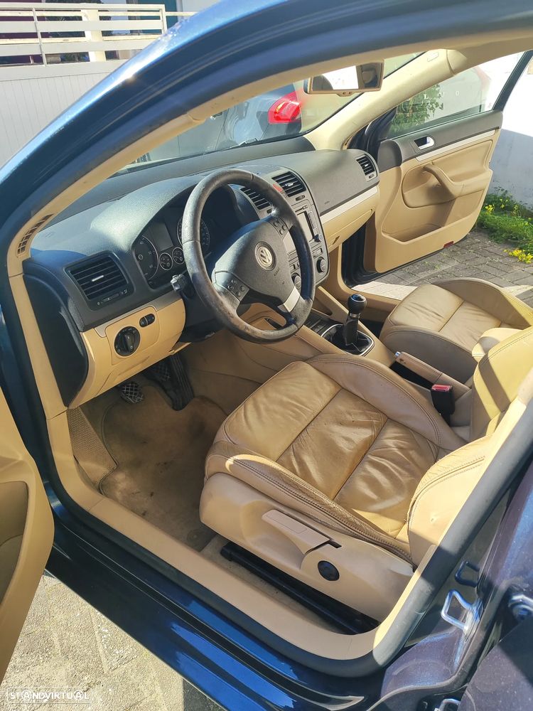 VW Golf Variant 1.9 TDi BlueM Sportline - 4