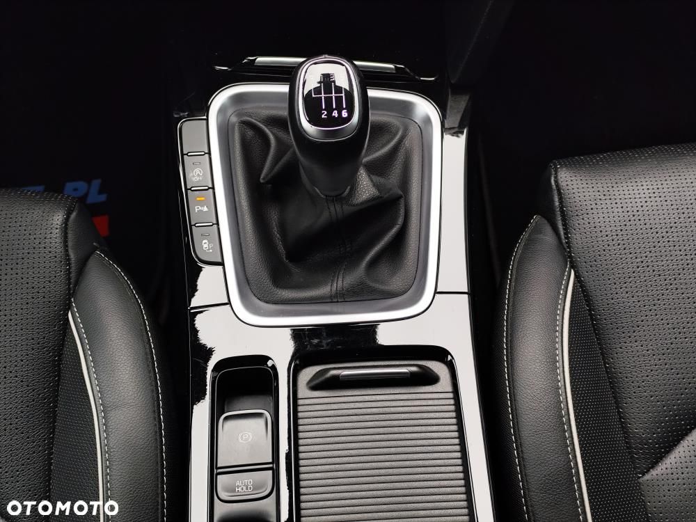 Kia XCeed - 19