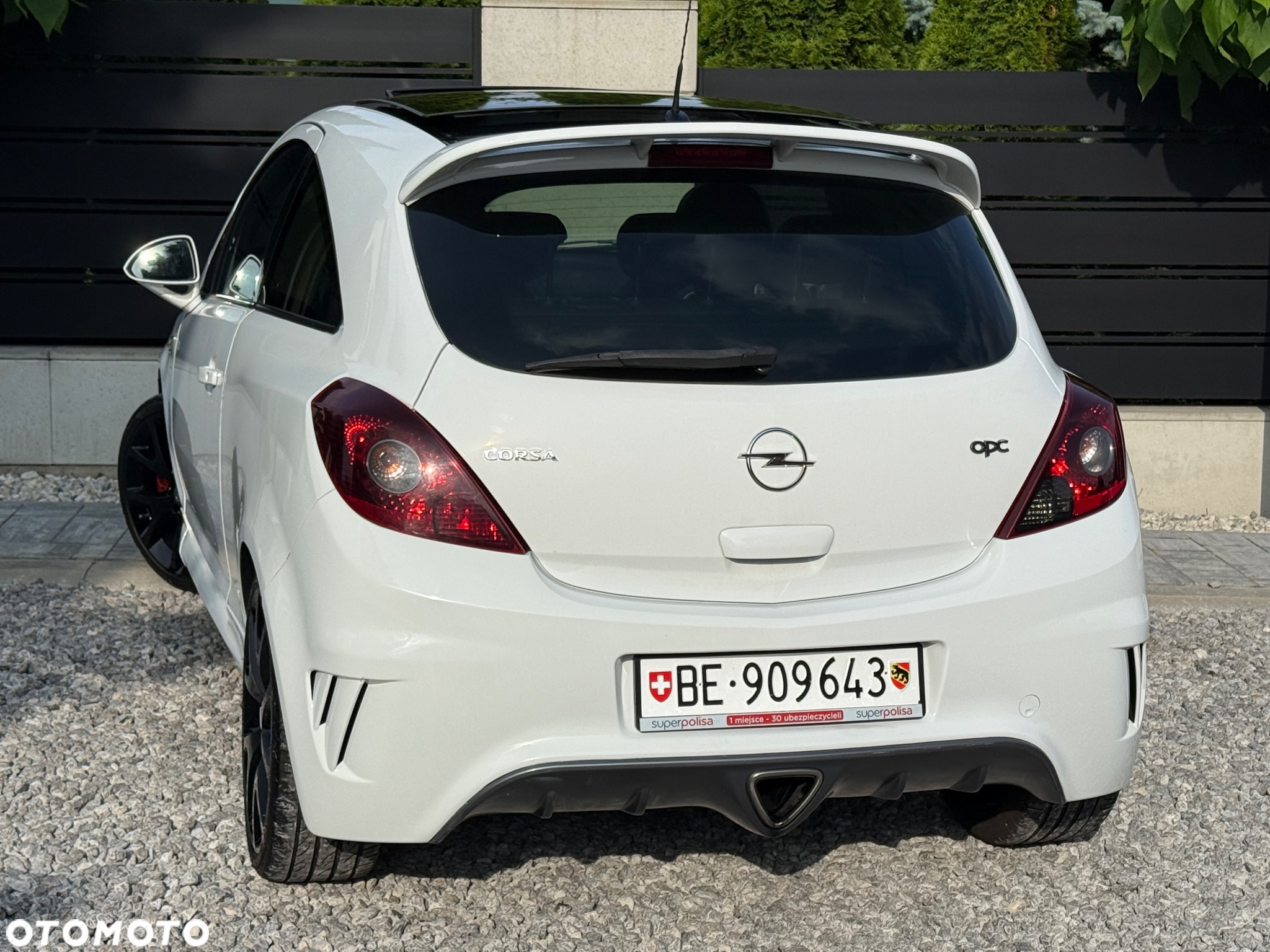 Opel Corsa 1.6 Turbo OPC - 12