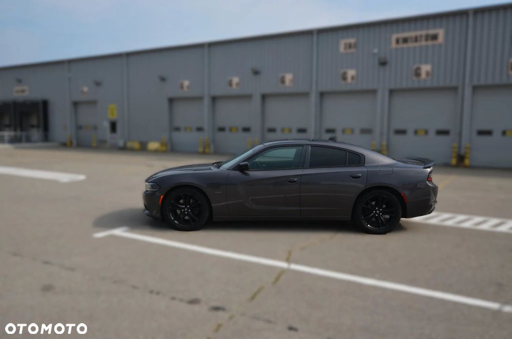 Dodge Charger 5.7 R/T - 26