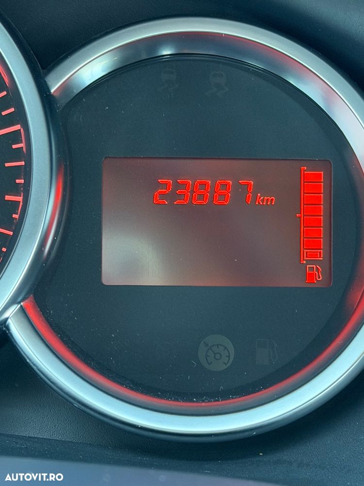 Dacia Sandero Stepway TCe 90 (S&S) Prestige - 17