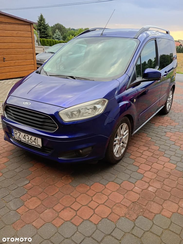 Ford Tourneo Courier 2015 photo 2