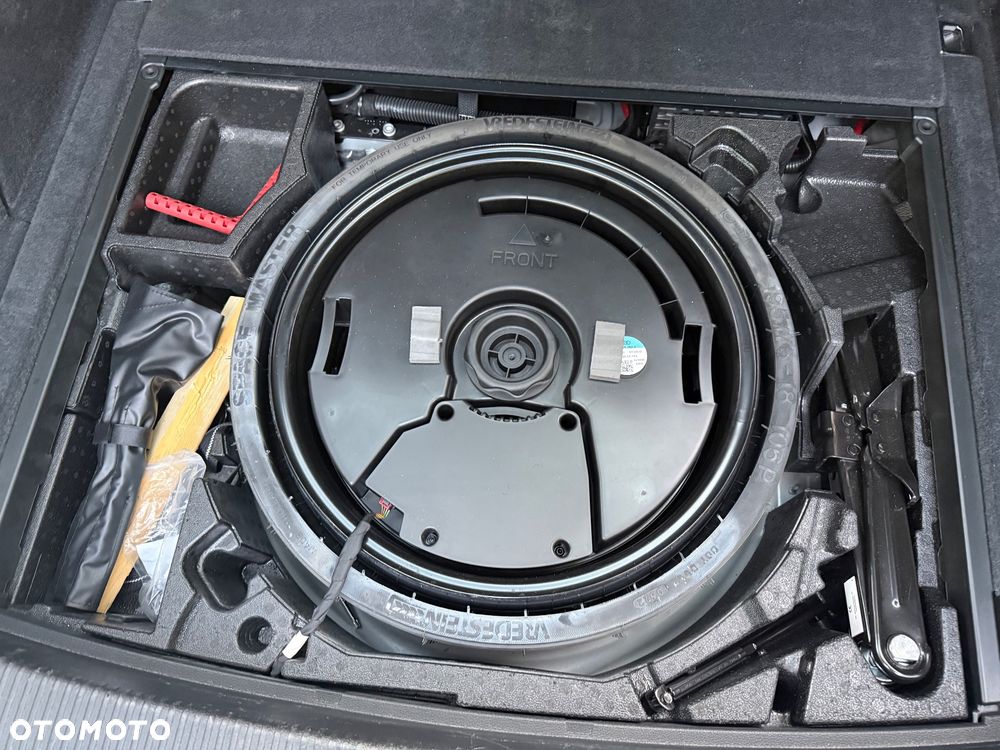 Audi Q5 Sportback TFSI quattro 200 kW S tronic edition one magnesiumgrau - 25