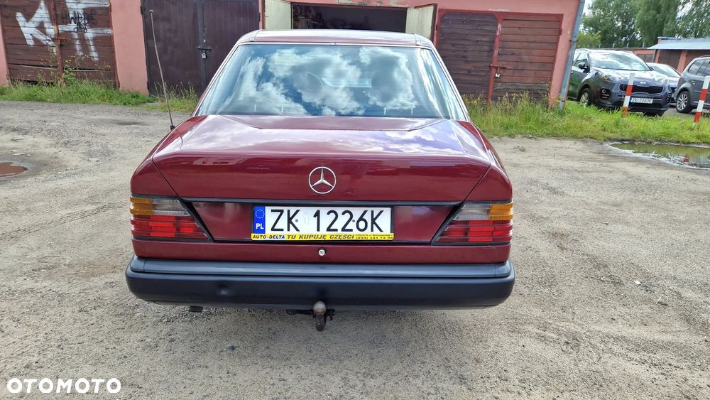 Mercedes-Benz W124 (1984-1993) - 4