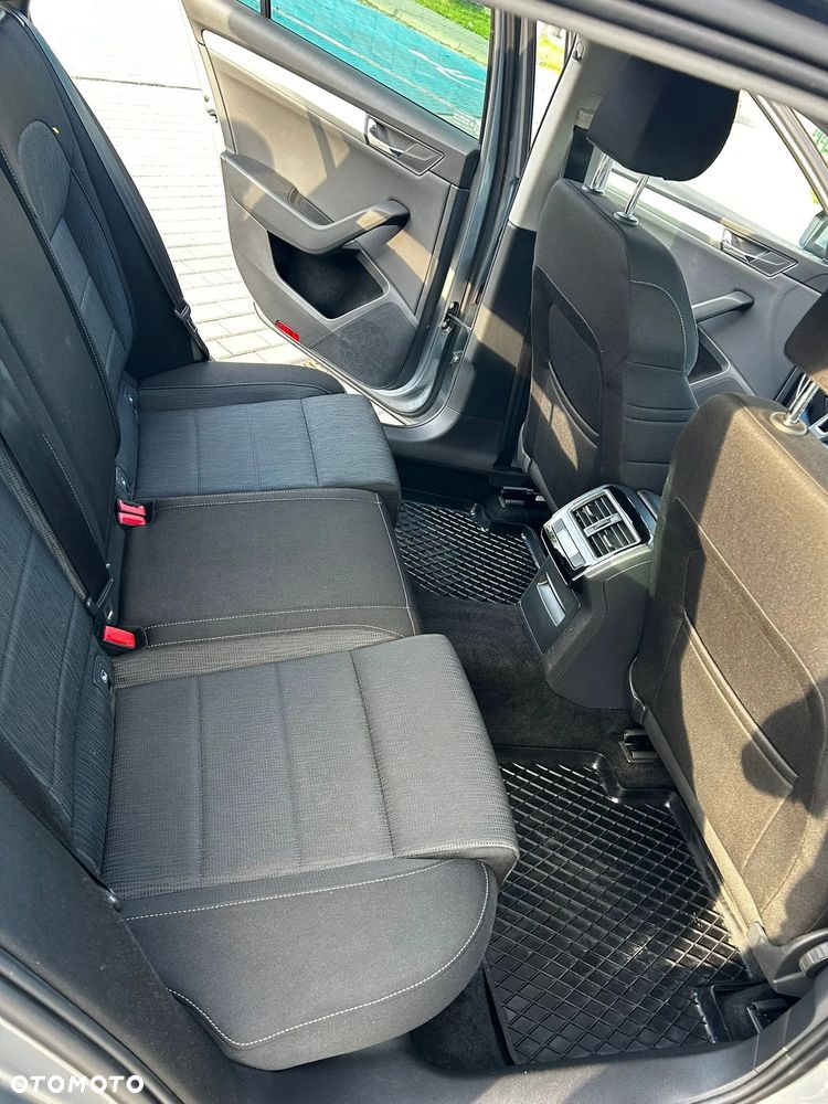 Skoda Superb 2.0 TDI Ambition - 11
