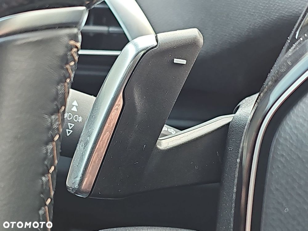 Peugeot 5008 1.6 PureTech GT Line S&S EAT8 - 28