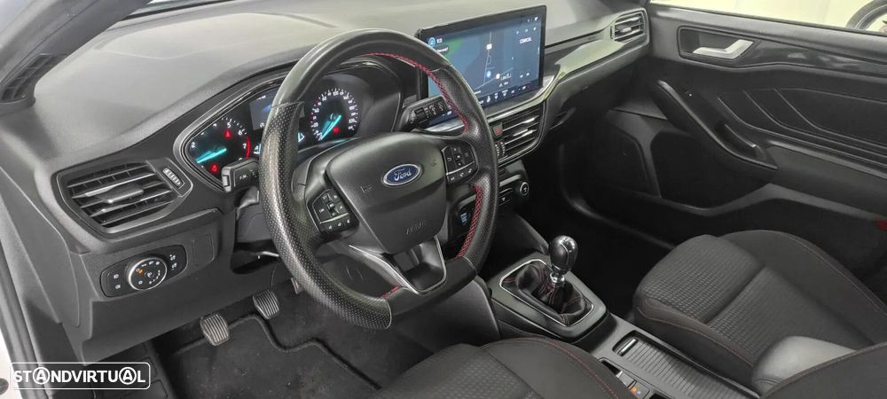 Ford Focus 1.0 EcoBoost MHEV ST-Line - 6