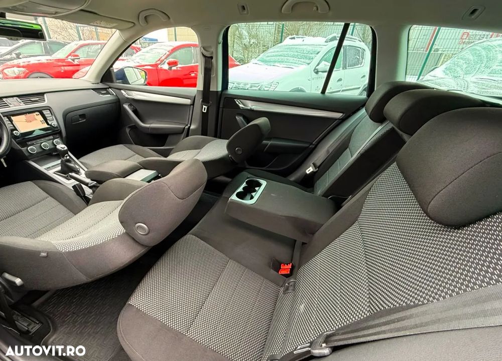 Skoda Octavia 1.6 TDI (Green tec) Style - 22