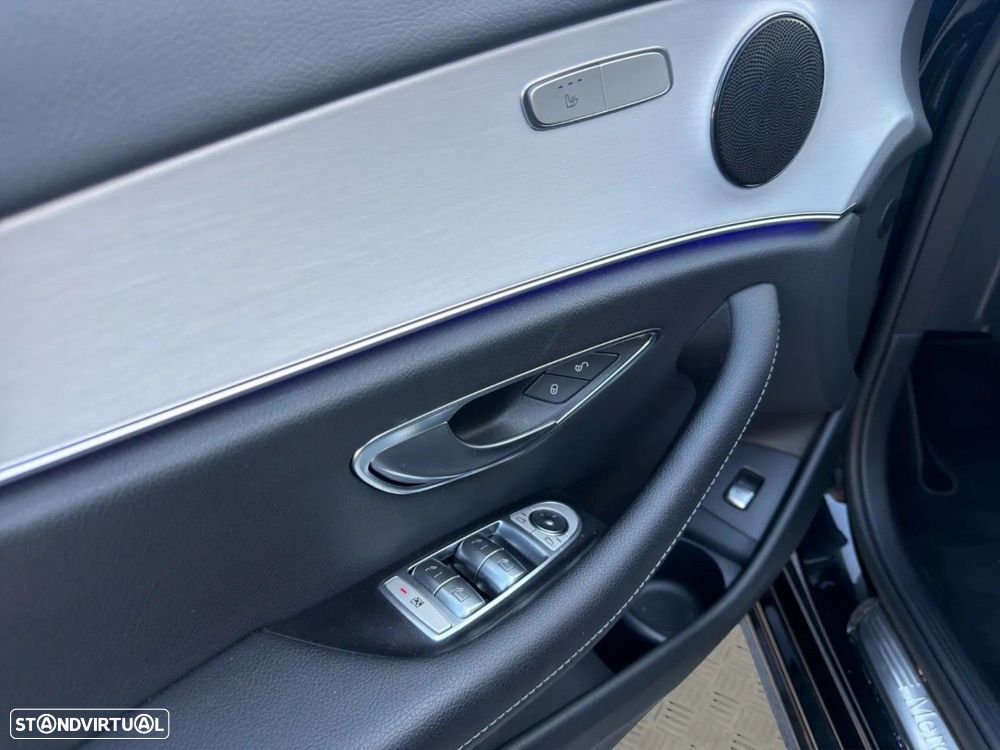 Mercedes-Benz E 300 de Avantgarde - 12